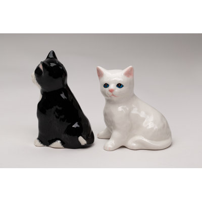 Cosmos Gifts Cat Salt and Pepper Shaker Set