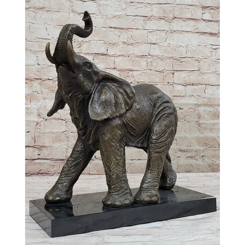Figurines et sculptures