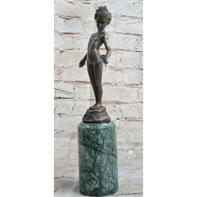 Donyelle Figurines & Sculptures