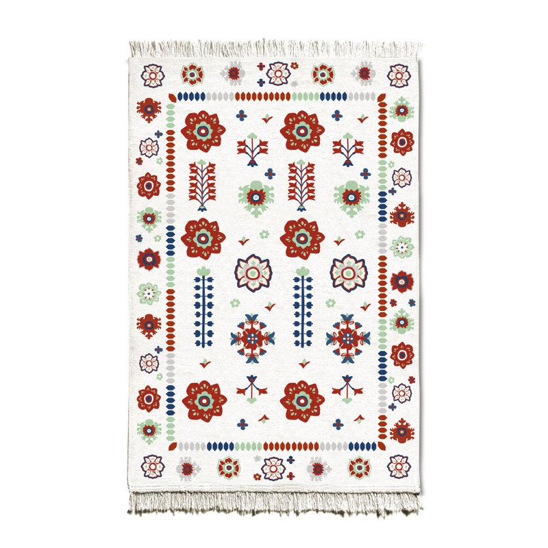 Simmonds Floral Flatweave 100cm X 150cm Area Rug