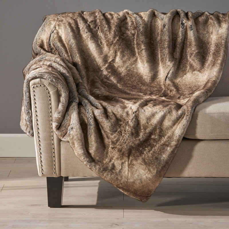 Saitama Throw Blanket, Ash White
