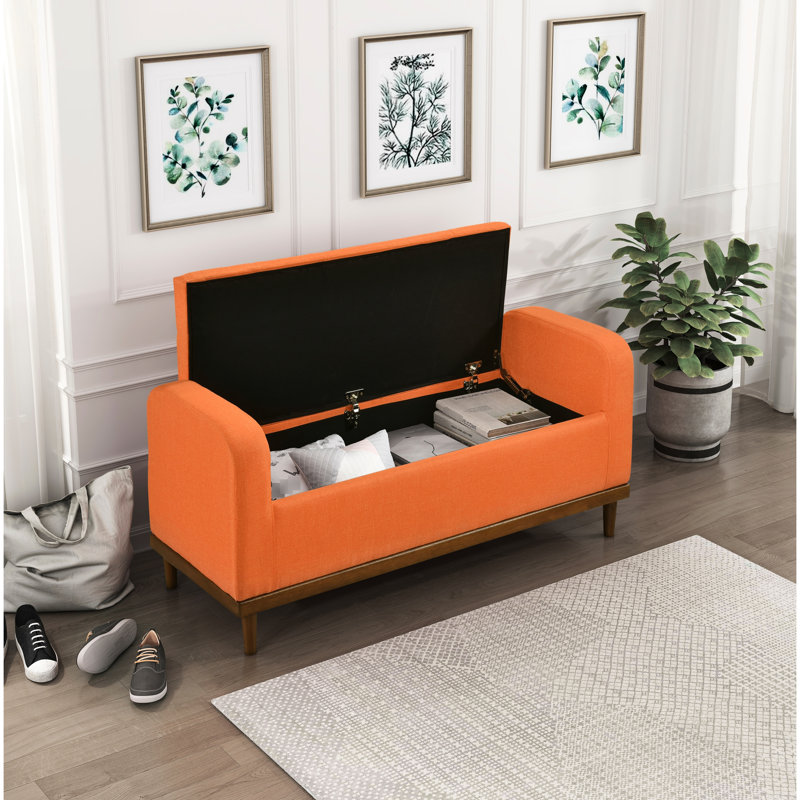 Banc Mid-Century moderne en bois massif avec finition noyer avec rangement sur le dessus pour chambre à coucher en tissu