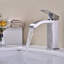Robinet de lavabo de salle de bain à poignée simple avec bonde escamotable Waterfall-115744977