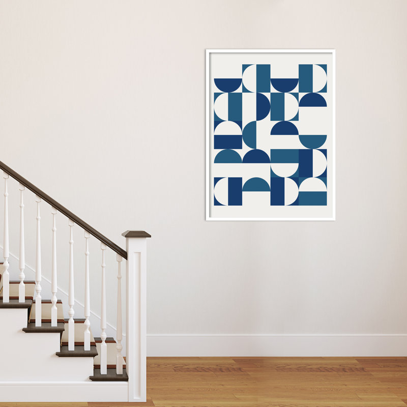 «Bauhaus Inspired Geometric Print 1» en bleu et bleu sarcelle par le Creative Bunch Studio, reproduction d'art encadrée