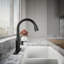 Robinet de cuisine à motif déroulant Motif-61685038