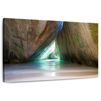 Gillard Baths Boulder Passage