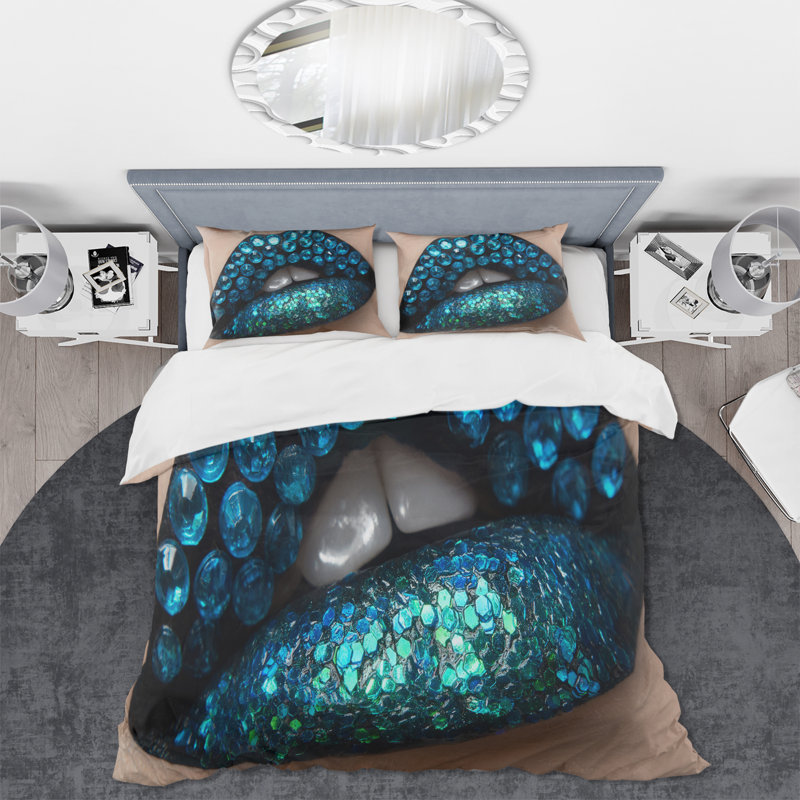 Female Lips With Black Lipstick Blue Diamonds - Modern Duvet Cover Set - Microfiber Polyester