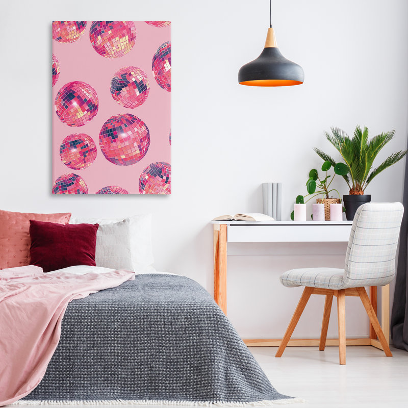 Toile rose vif à motif disco, design par LSR Design Studio, H 45 po x l 30 po