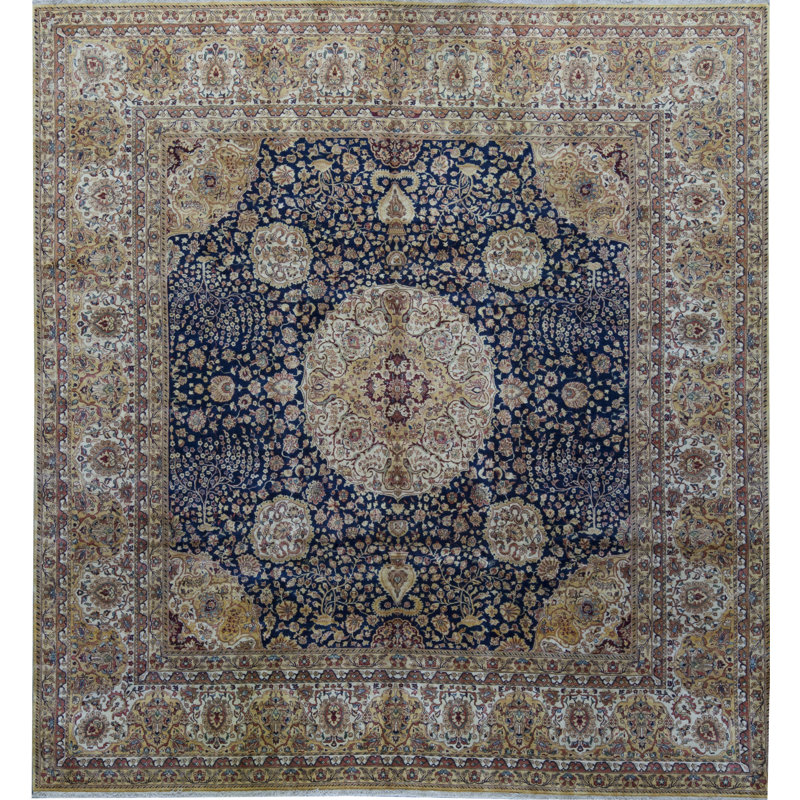 Sona Wool Oriental Area Rug in Navy/Beige