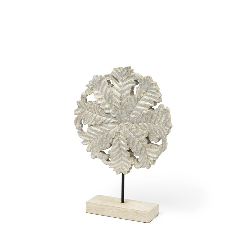 Sculpture Annika, 17" H x 4" W x 13" D