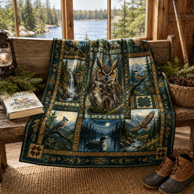 Couverture patchwork à motifs d'oiseaux et de paysages de montagne vintage, jeté de lit rustique en flanelle orné d'illustrations de hibou, d'aigle et de forêt, idéal pour un chalet, un canapé ou un lit, 127 x 152 cm
