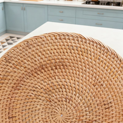 Handwoven Rattan Placemats Set Of 2, 13 Inch Round Woven Table Mats, Natural Wicker Chargers For Dinner Plates, Heat-Resistant Boho Kitchen And Dining Table Decor