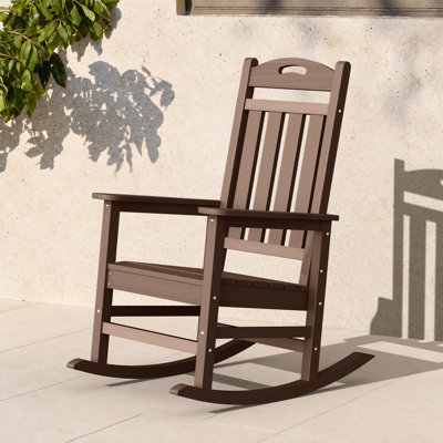 Chaise berçante d'extérieur en PEHD