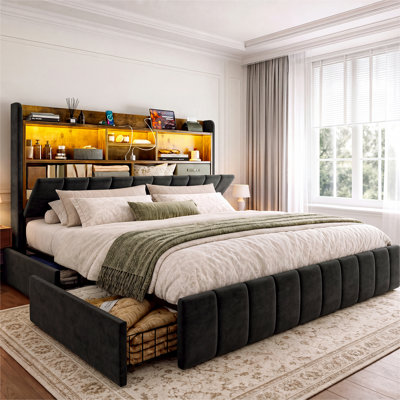 Cadre de lit California King avec tête de lit de rangement dissimulée et 4 tiroirs, tête de lit de rangement en velours de 130 cm de haut avec éclairage DEL et station de recharge, sommier non requis, lattes métalliques robustes, silencieux, noir