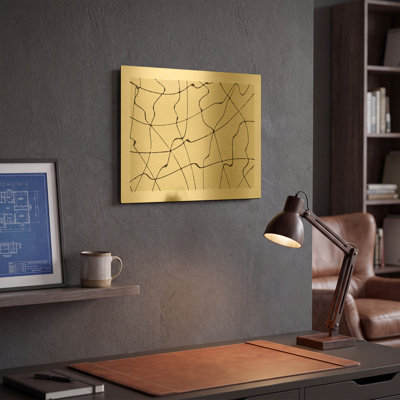 «Map to Nowhere» par Wild Apple, art mural en métal doré, 16 po x 12 po