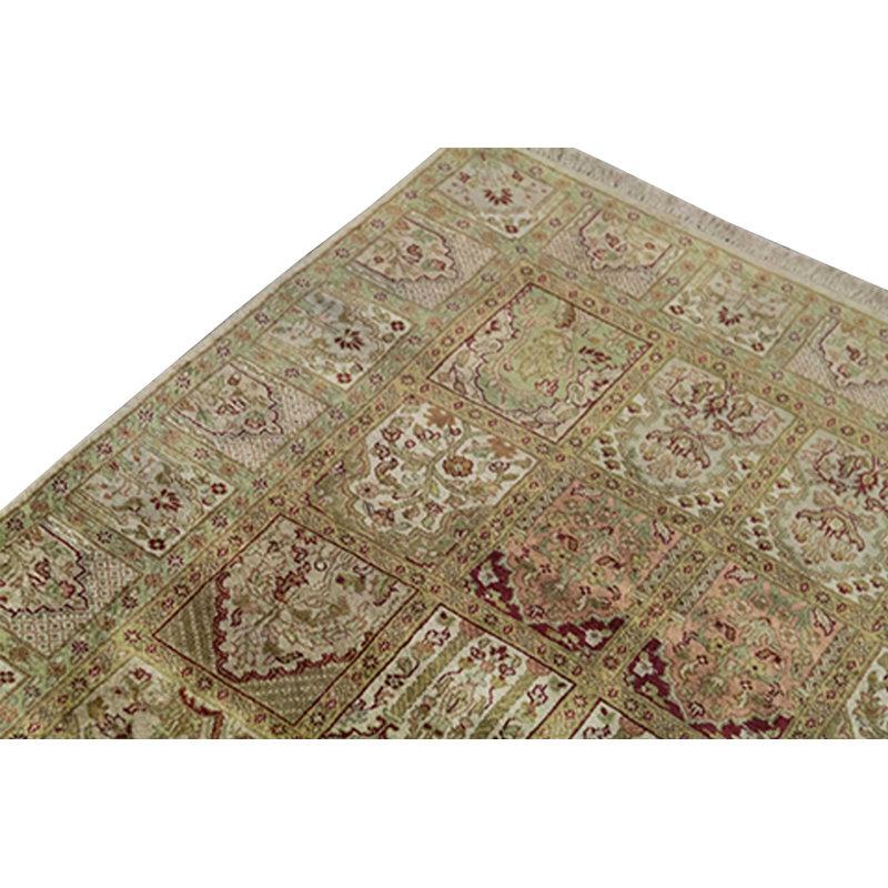Wool Area Rug in Brown