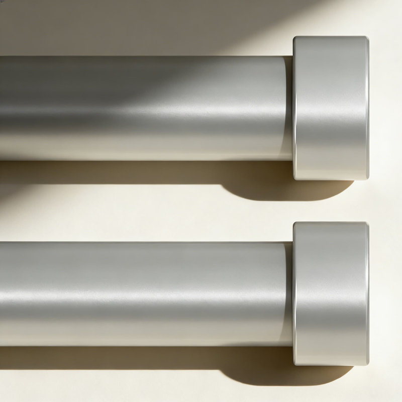 Ensemble de tringle à rideaux réglable robuste - Tringle à draperie en acier de 1 pouce de diamètre avec embout moderne, peut supporter jusqu'à 30 lb, installation facile pour les fenêtres de 18 à 42 pouces (paquet de 2)
