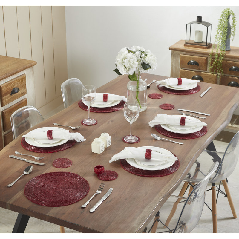 18 Piece Placemat Set, Red
