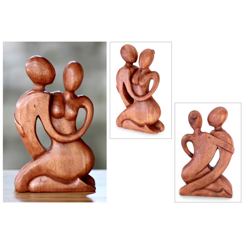 Sculpture en bois Beldane Beside Me