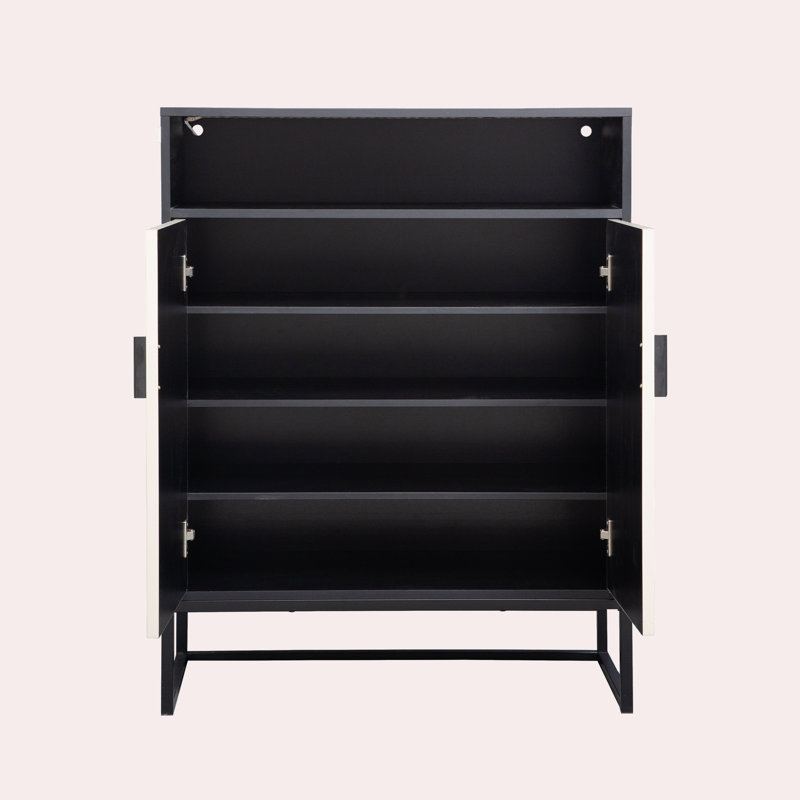 Armoire de rangement en bois