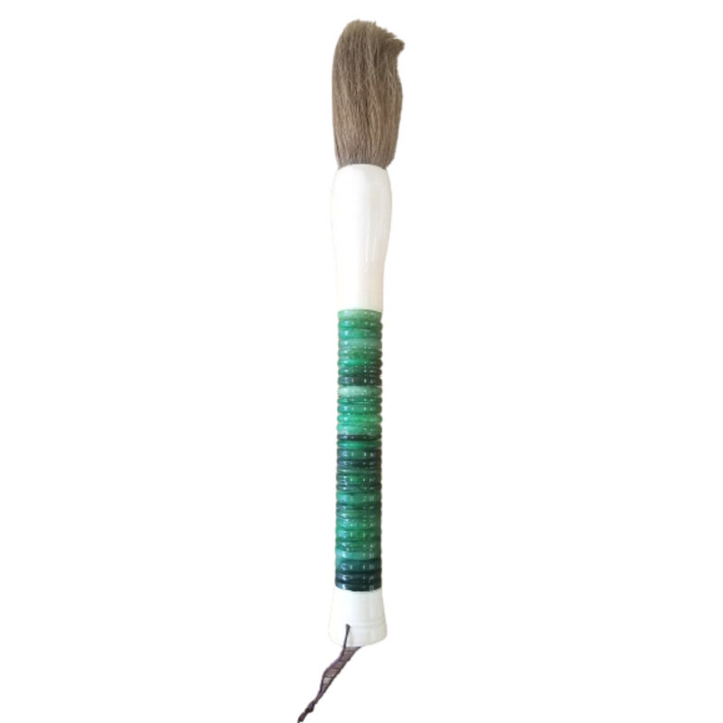 Pinceau de calligraphie décoratif en forme de disque de jade vert clair