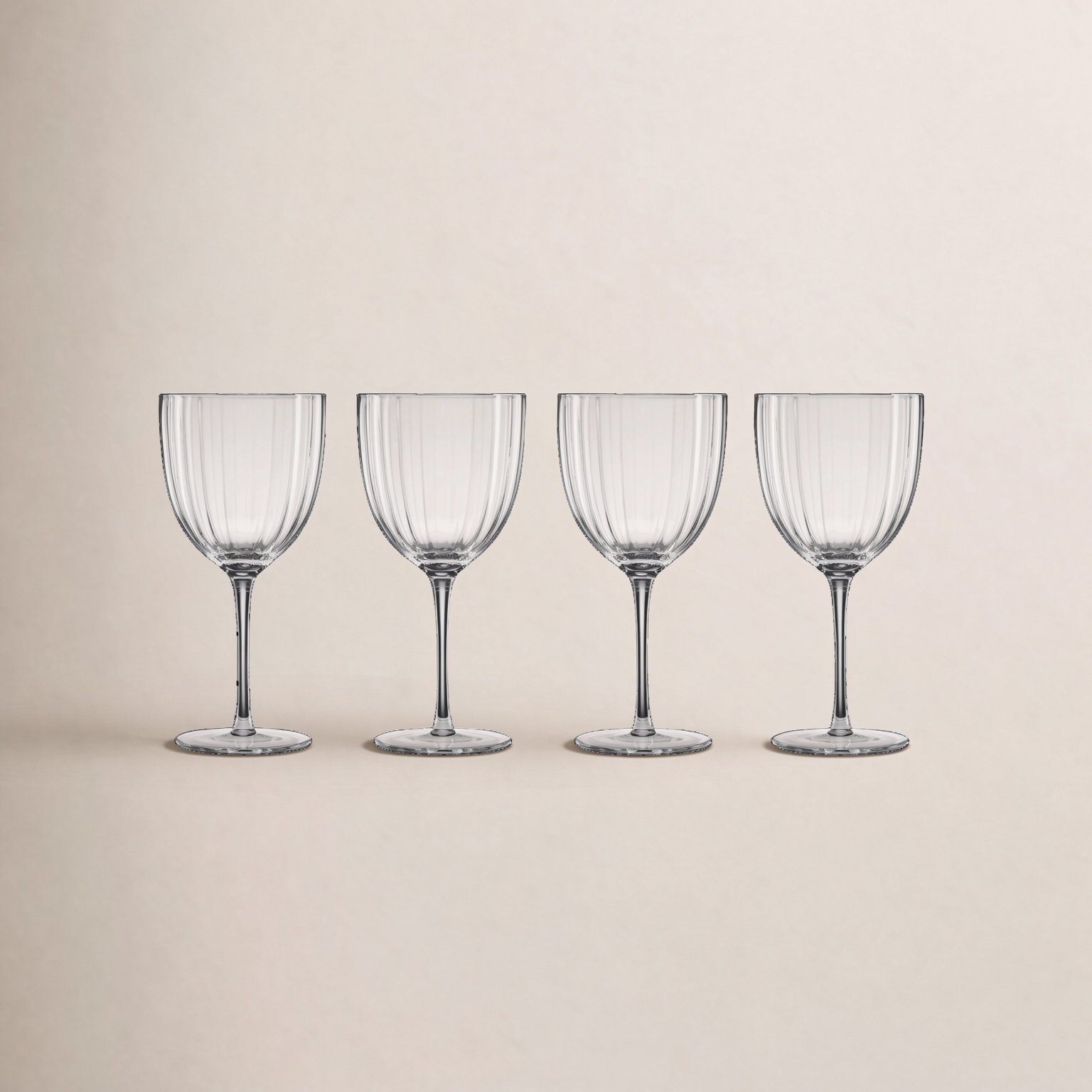 Ribbed Wine Glass