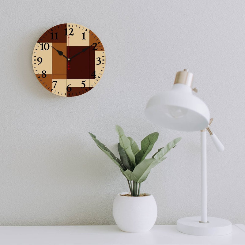 Horloge murale brune et beige à motif géométrique rond 12 po x 12 po pour bureau et cour