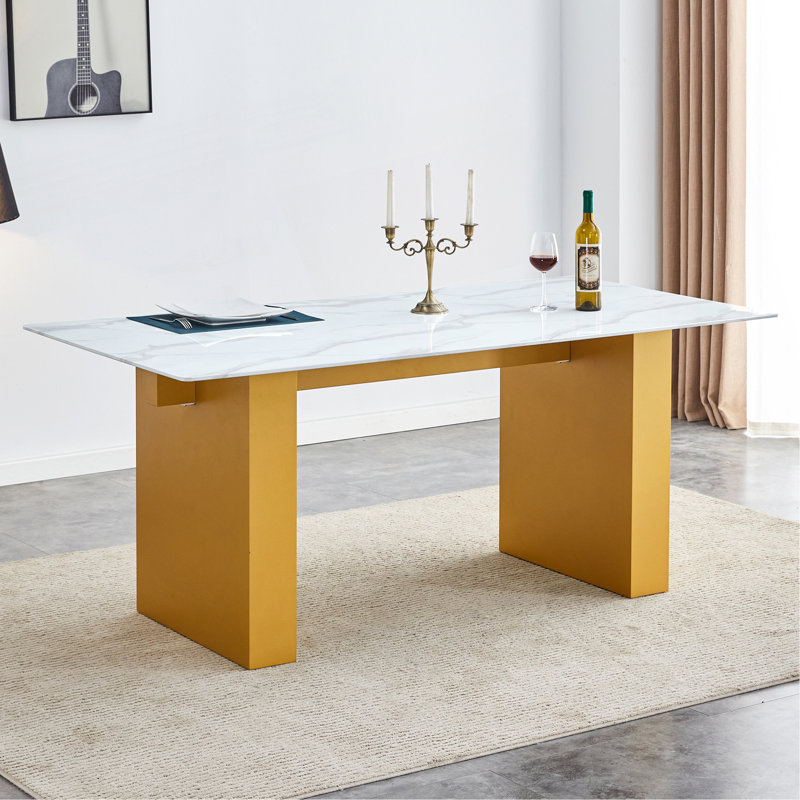 Grande table rectangulaire moderne avec un plateau à motif élégant et des pieds robustes en panneau de fibres à densité moyenne, polyvalente pour la cuisine, la salle à manger et le salon.