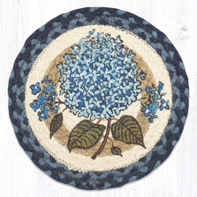  Blue Hydrangea Round Trivet - imprimé floral de 10 po sur un tapis en jute tressé naturel