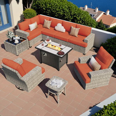 Ensemble de conversation d'extérieur en rotin pour 7 personnes avec chaises berçantes pivotantes et table de foyer