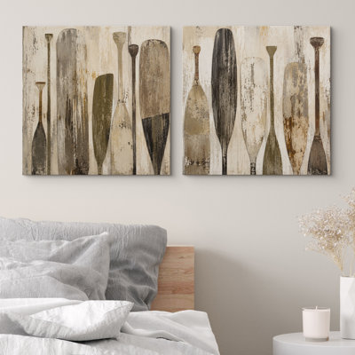 «Rustic Wooden Oars And Paddles With Neutral Vintage Lake House», ensemble de 2 reproductions d'art sur toile encadrées