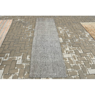 Tapis de couloir turc rétro fabriqué à la main idéal pour rehausser le couloir ou la décoration intérieure avec une palette neutre