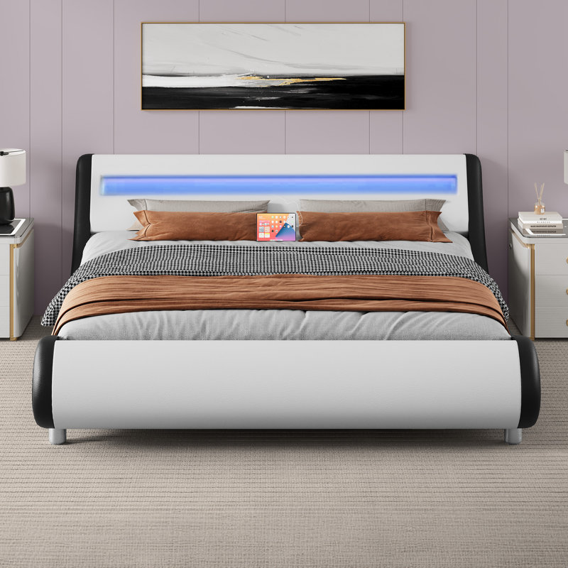 Small Double Bed，Upholstered Sleigh Bed, White