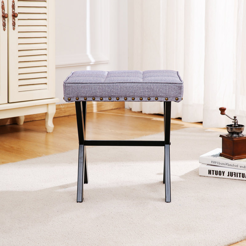 Banc Miyosha, gris