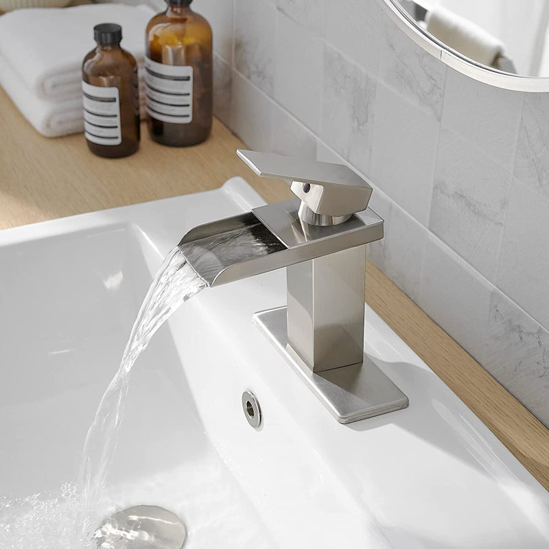 Robinet pour salle de bain à poignée simple
