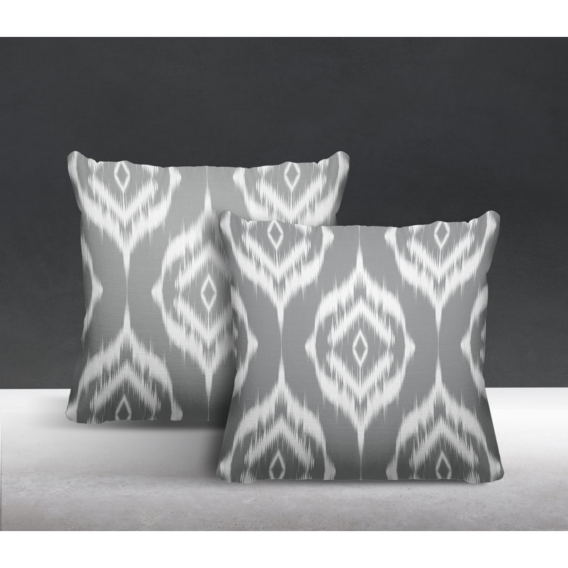 Coussin décoratif intérieur / extérieur Ikat, L 15 po x H 15 po, gris