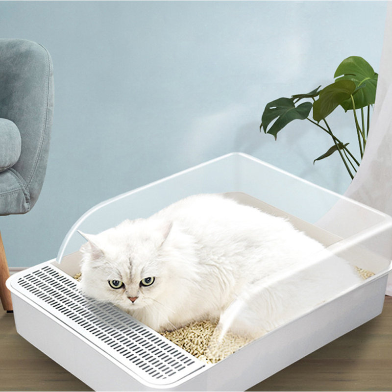 Ackerly Plastic Litter Box with Scoop