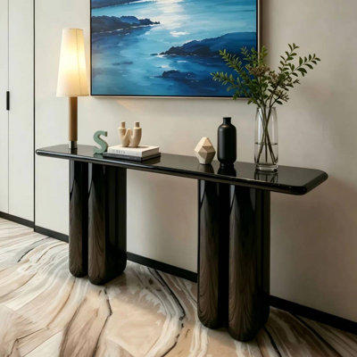 Console moderne de style nordique