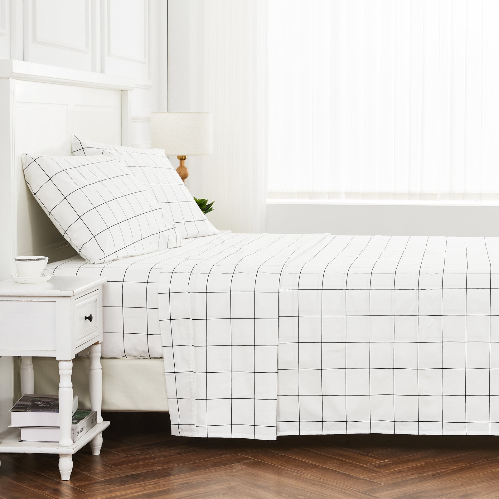 Merlin Sheet Set, King Sheet Set with 2 Pillowcases, Black