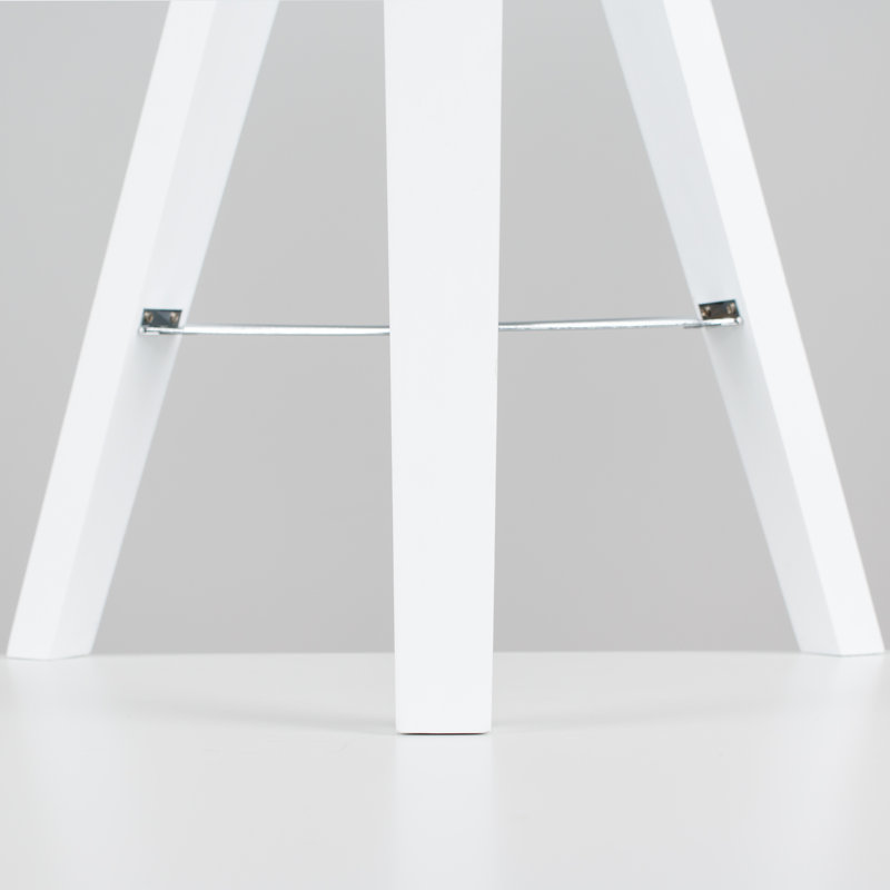 Bella Vista Lamp Base Lamp, White