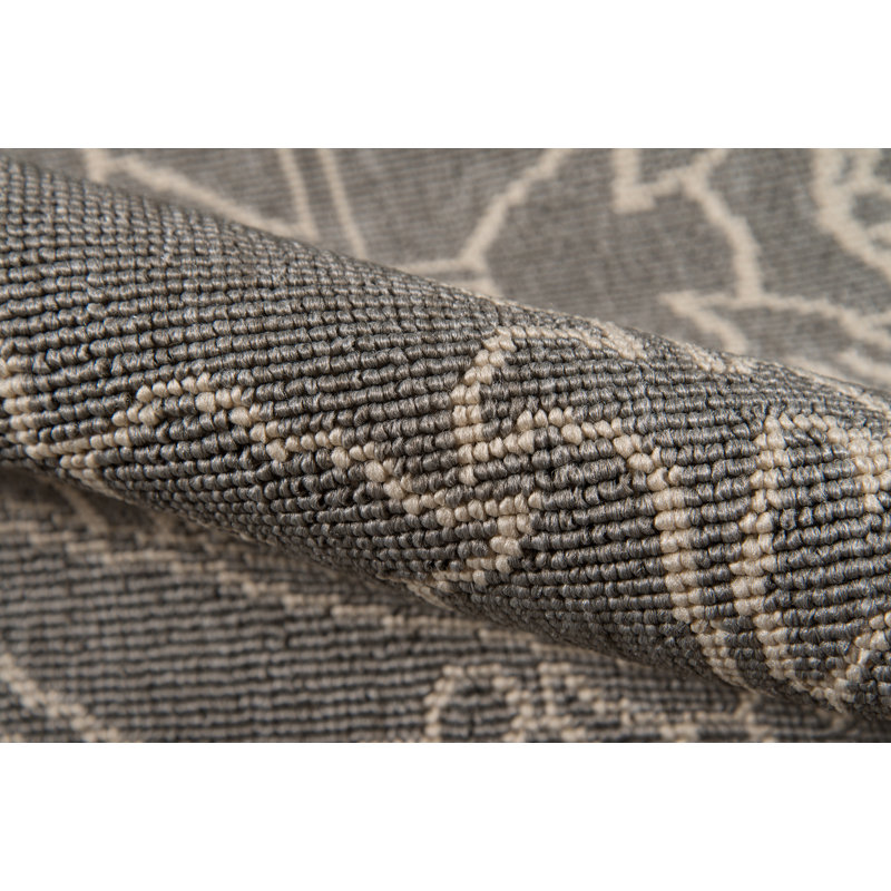 Craine Floral Indoor / Outdoor Rug, Rectangle 1'8" x 3'7"
