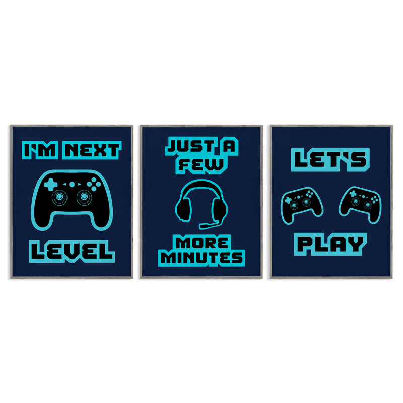Ensemble de giclées encadrées 3 pièces Retro Blue Gaming Words, design par Marcus Prime, Estampe numérique Farmhouse