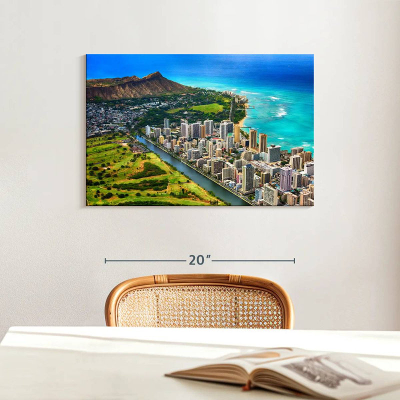 Waikiki vu d'en haut, H 16 po x l 24 po