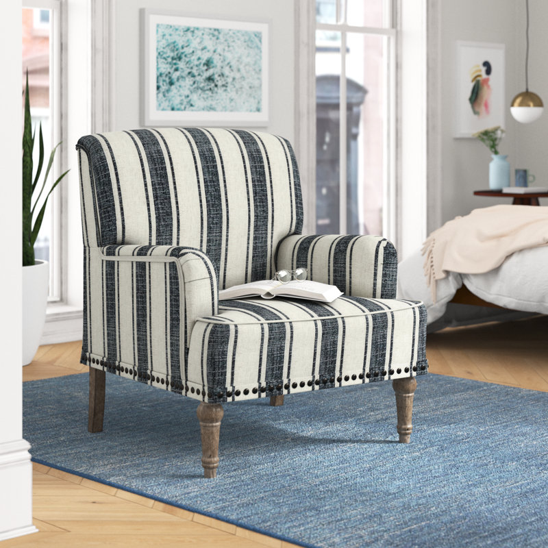 Fauteuil l 28,7 po Ariana avec pieds en bois massif et garniture cloutée, Rayures noires