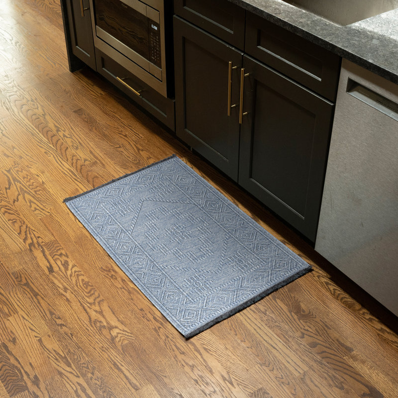 Tapis bleu antidérapant Breleigh, Rectangle 2 pi x 3 pi