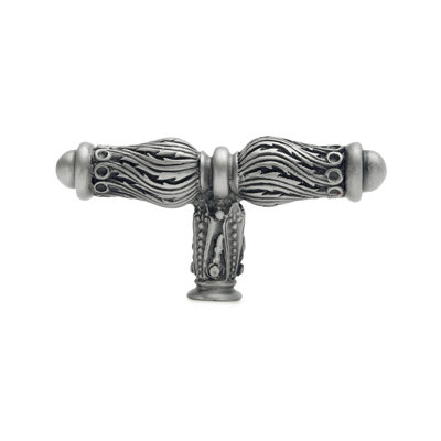 Bouton d'acanthe avec volute de plumes