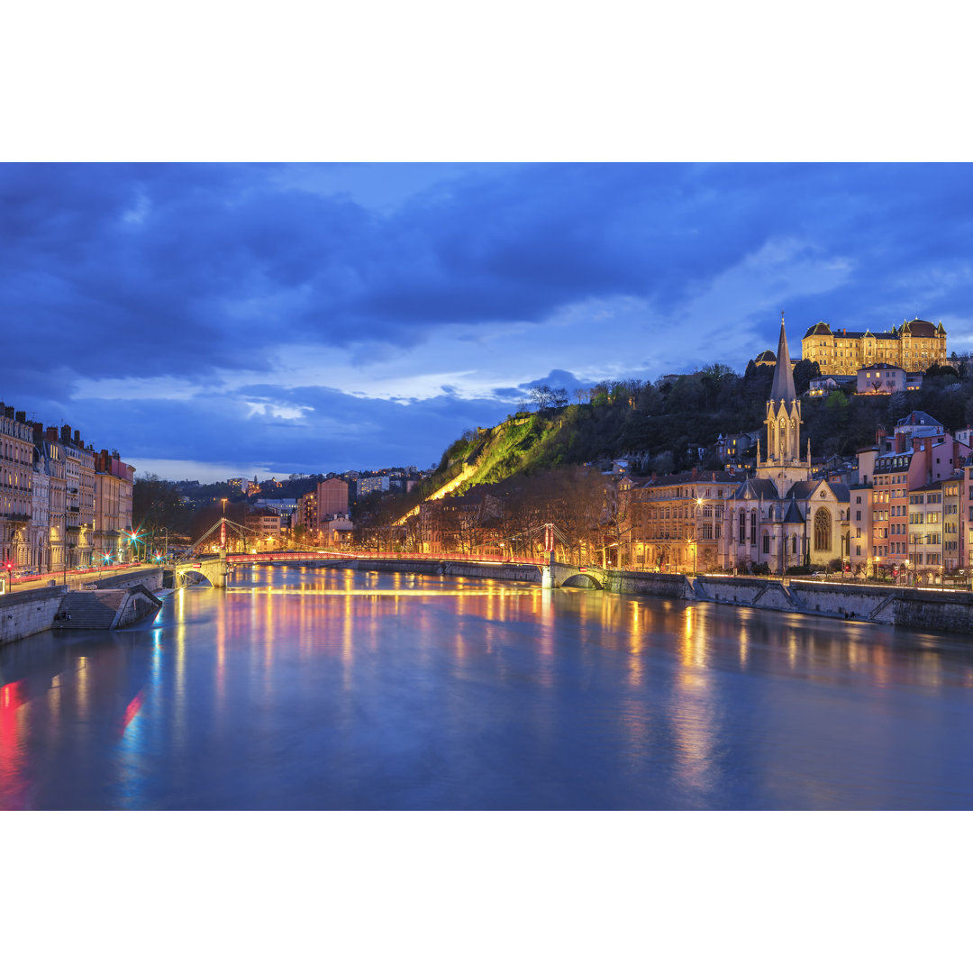 Lyon mit SaÃ'ne Fluss von Vwalakte - Leinwanddrucke