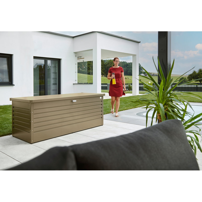 Biohort LeisureTime 210 71.25" L x 31.1" W x 27.9" H Water Resistant Metal Galvanized Steel Deck Box with Lock and Soft Close Hydraulic Lift Bronze