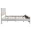 Structure de lit très grand avec tête de lit tapissier, bois massif blanc et tissu beige, pas de sommier tapissier, style campagne moderne