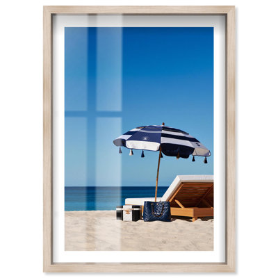 «Oceanfront Elegance Shadowbox», photographie côtière par Notoriart, cadre blond, 10 x 15